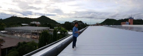 จำหน่ายแผ่นหลังคาเหล็กเมทัลชีท เพชรบุรี
